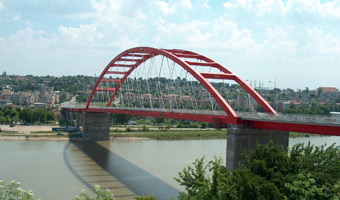 Lucrări de hidroizolații la pod peste Canal Dunăre - Marea Neagră, la Cernavodă, cantitate 8.500 mp